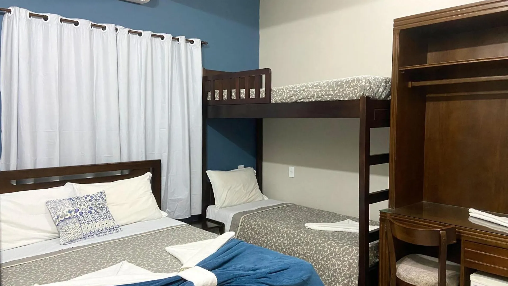 Pousada Canasvieiras Florianopolis Inn