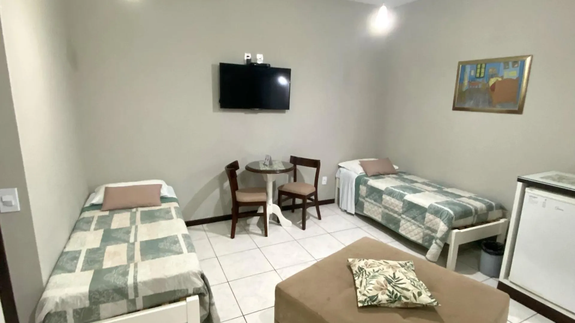 Pousada Canasvieiras Florianopolis Inn